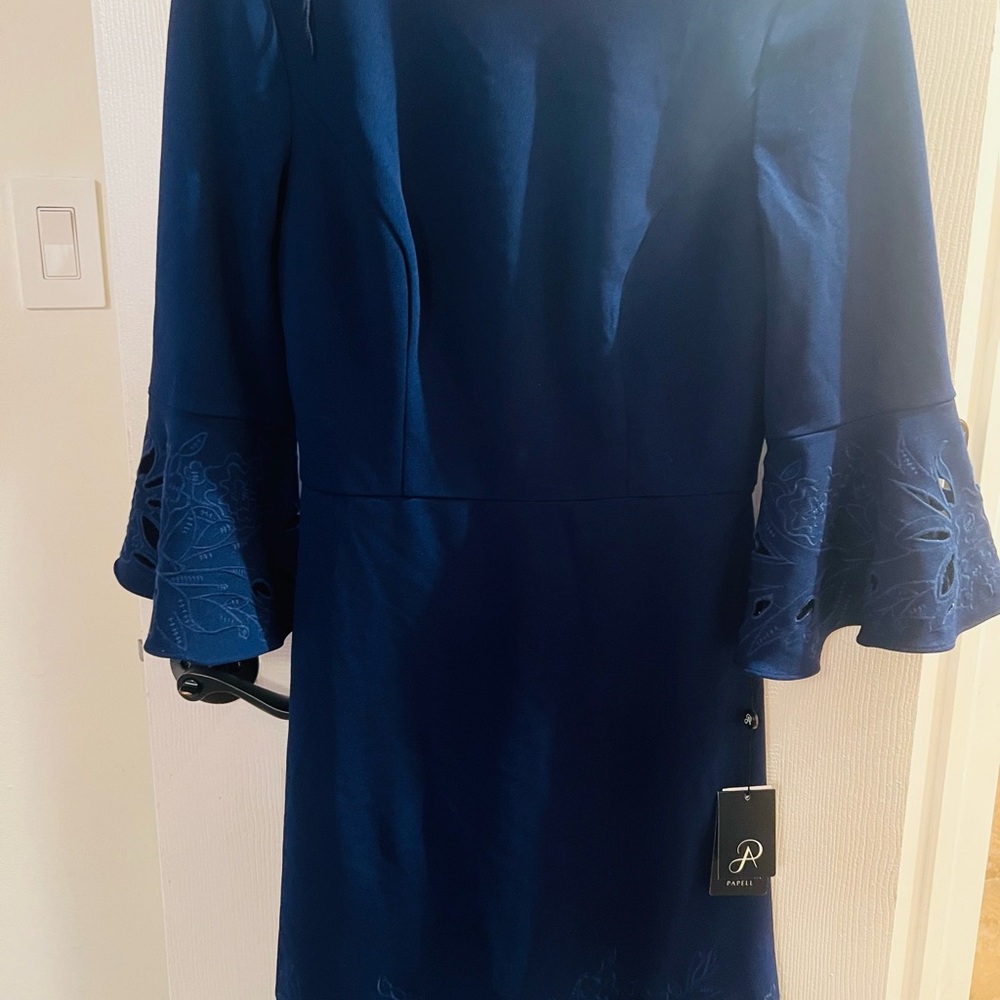 Women's Adrianna Papell Knit Crepe size 2 - Picture 6 of 6